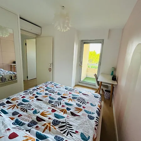 شقة The Flower Garden نيس